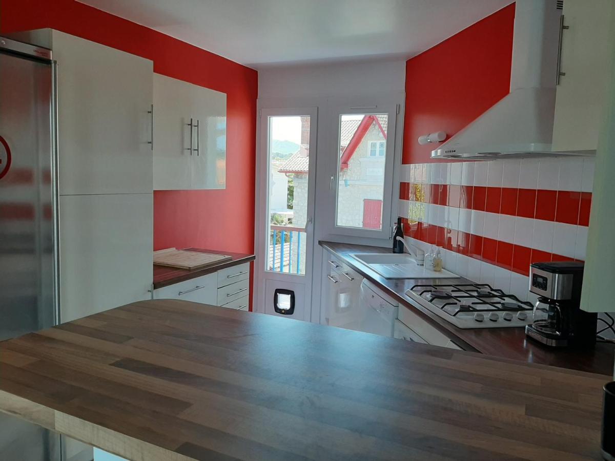 Ciboure : T4 Spacieux Avec Balcon Et Veranda, Proche Golf - Fr-1-239-554 Exterior foto